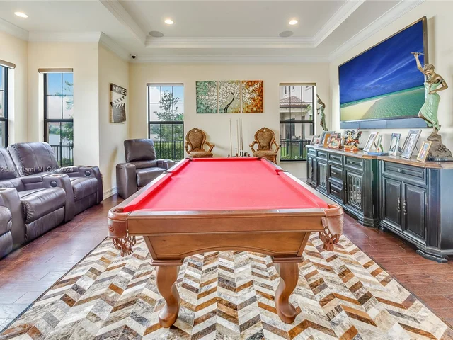 9015 Vista Way, Parkland FL 33076