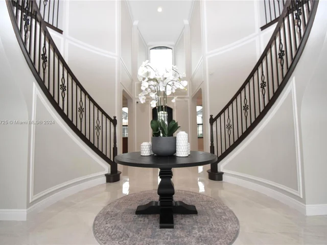 9015 Vista Way, Parkland FL 33076