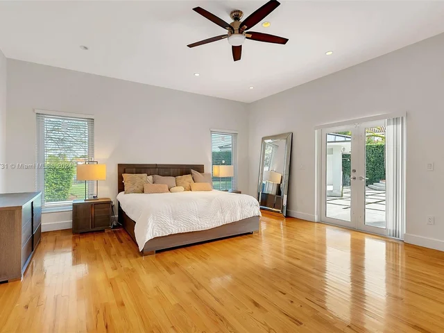 4747 SW 89th Ave, Miami FL 33165