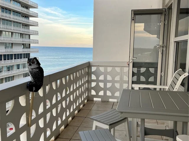 4010 Galt Ocean Dr # 816, Fort Lauderdale FL 33308