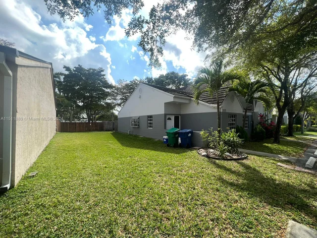 10301 SW 147th Ct Cir # 1, Miami FL 33196