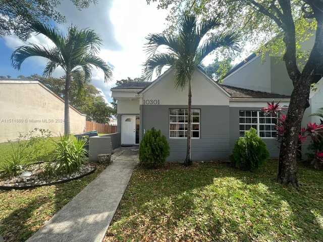 10301 SW 147th Ct Cir # 1, Miami FL 33196