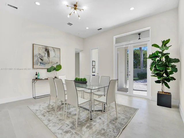 16365 SW 87th Pl, Palmetto Bay FL 33157