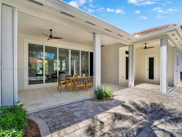 16365 SW 87th Pl, Palmetto Bay FL 33157