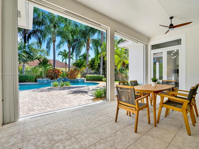 16365 SW 87th Pl, Palmetto Bay FL 33157