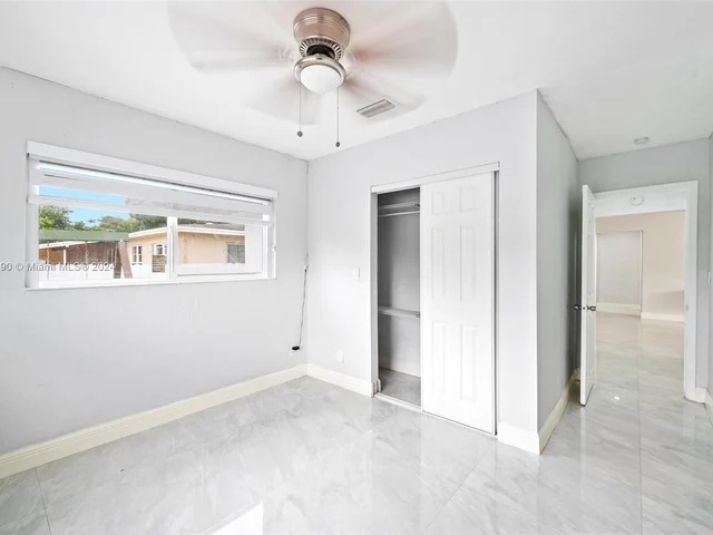 6501 Flagler St, Hollywood FL 33023