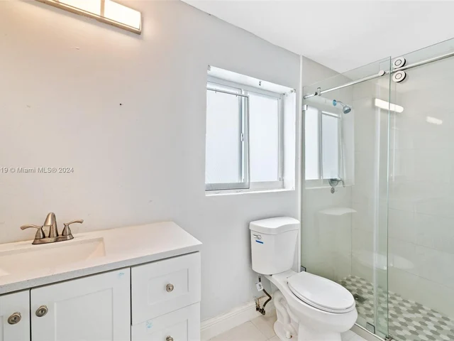 6501 Flagler St, Hollywood FL 33023