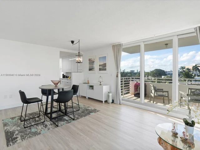 888 Intracoastal Dr # 4E, Fort Lauderdale FL 33304