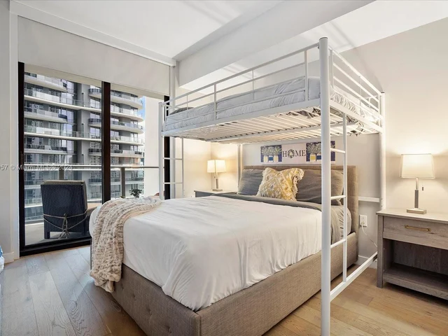 1010 Brickell Ave # 2307, Miami FL 33131