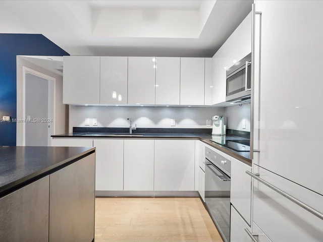 1010 Brickell Ave # 2307, Miami FL 33131