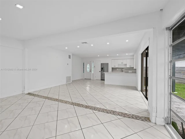 1531 SE 12th Ct, Fort Lauderdale FL 33316