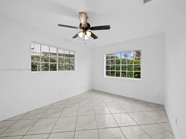 1531 SE 12th Ct, Fort Lauderdale FL 33316