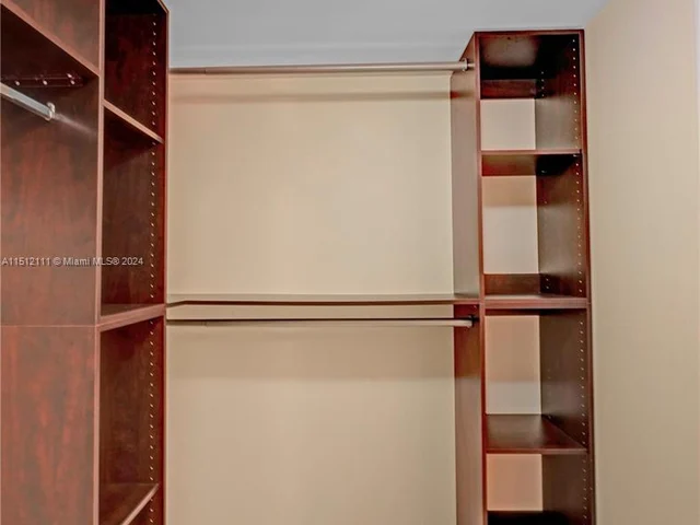 210 174th St # 1608, Sunny Isles Beach FL 33160