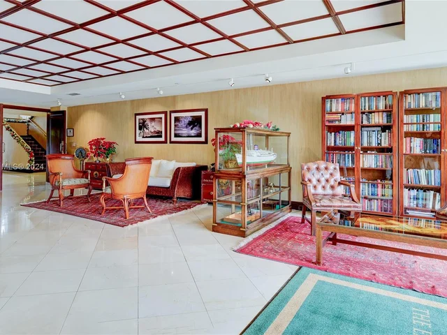 151 Crandon Blvd # 230, Key Biscayne FL 33149