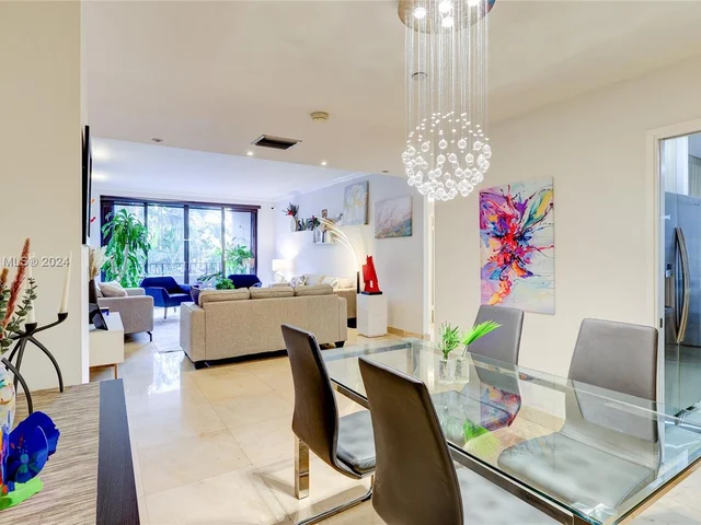 151 Crandon Blvd # 230, Key Biscayne FL 33149