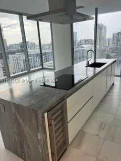 700 NE 26 terrace # 1105, Miami FL 33137