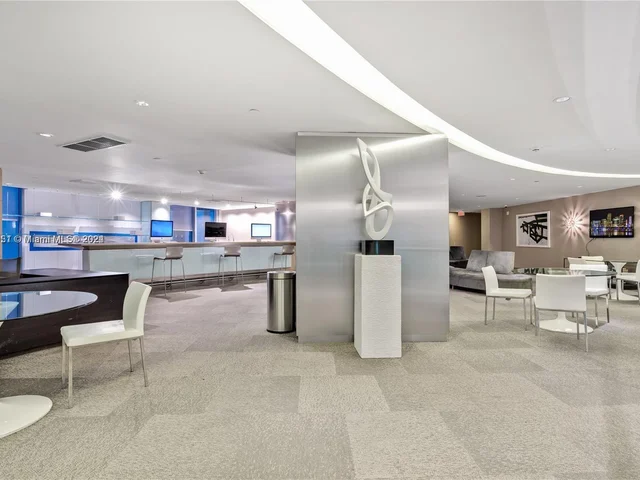 92 SW 3rd Street # 510, Miami FL 33130