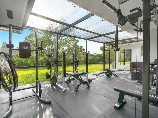 13540 SW 98th Ct, Miami FL 33176