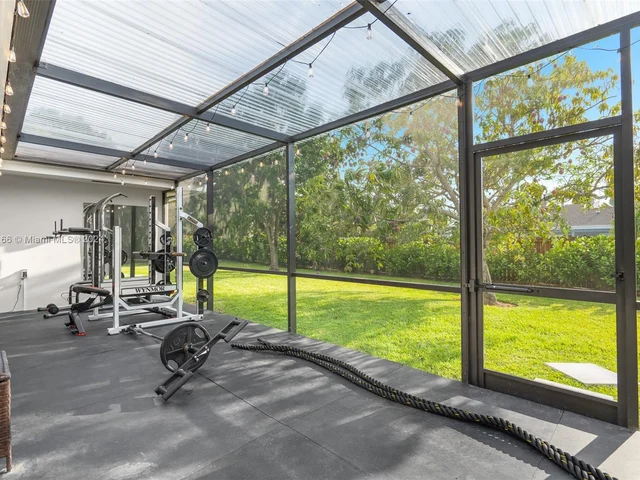 13540 SW 98th Ct, Miami FL 33176