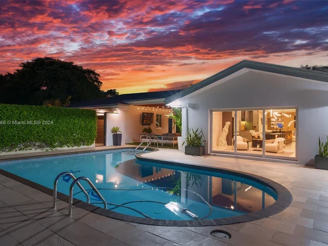 13540 SW 98th Ct, Miami FL 33176