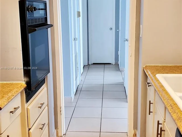 7545 E Treasure Dr # 7C, North Bay Village FL 33141