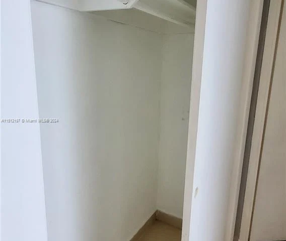 7545 E Treasure Dr # 7C, North Bay Village FL 33141