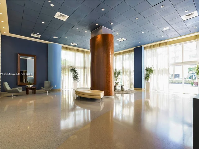 6365 Collins Ave # 4108, Miami Beach FL 33141