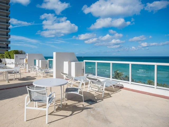 6365 Collins Ave # 4108, Miami Beach FL 33141