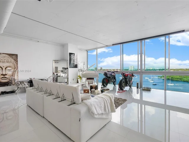 7934 West Dr # 904, North Bay Village FL 33141