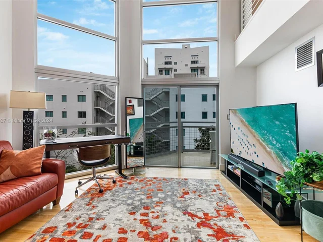 7728 Collins Ave # 16, Miami Beach FL 33141