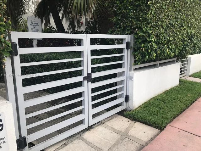 7728 Collins Ave # 16, Miami Beach FL 33141