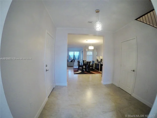 10360 NW 70th Ter # 10360, Doral FL 33178