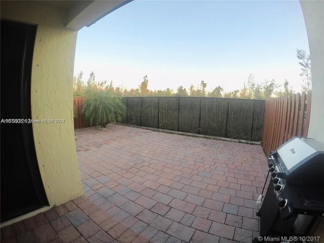 10360 NW 70th Ter # 10360, Doral FL 33178