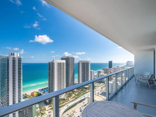 4010 S Ocean Dr # R3305, Hollywood FL 33019