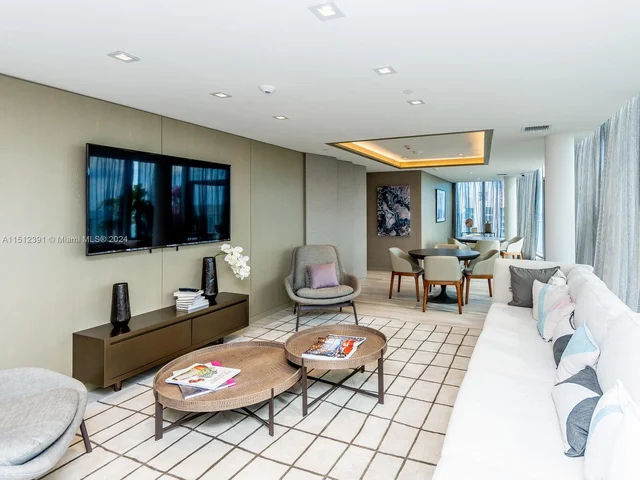 4010 S Ocean Dr # R3305, Hollywood FL 33019