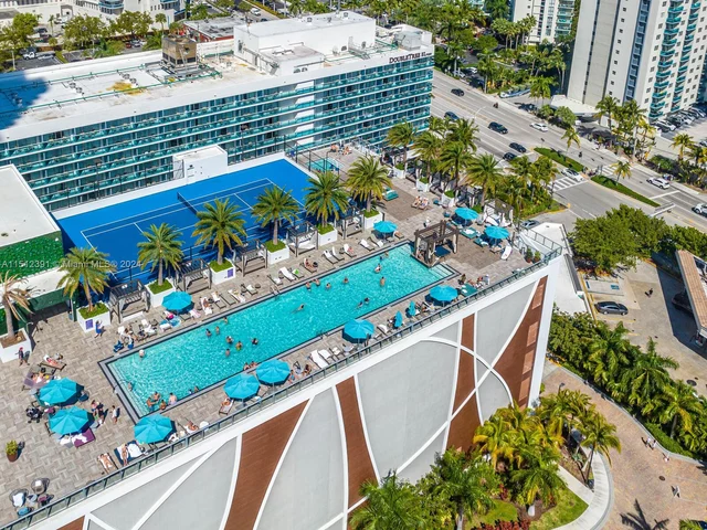 4010 S Ocean Dr # R3305, Hollywood FL 33019