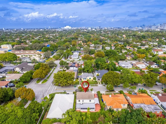 1278 SW 21st St, Miami FL 33145