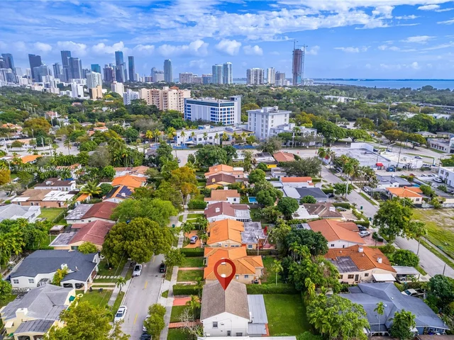 1278 SW 21st St, Miami FL 33145