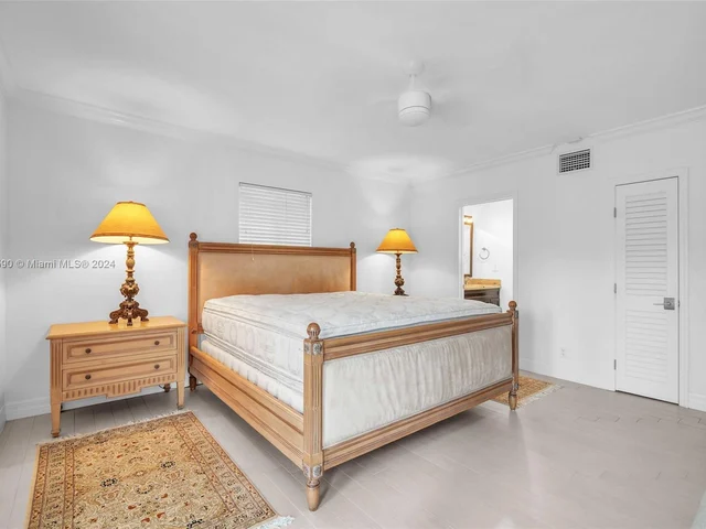 1206 Adams St, Hollywood FL 33019