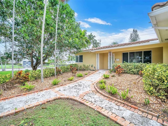 1206 Adams St, Hollywood FL 33019