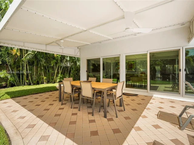 2841 NE 14th Ave, Wilton Manors FL 33334