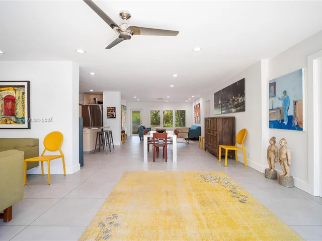 2841 NE 14th Ave, Wilton Manors FL 33334