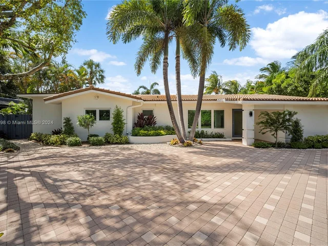 2841 NE 14th Ave, Wilton Manors FL 33334