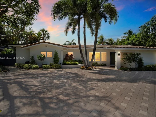 2841 NE 14th Ave, Wilton Manors FL 33334