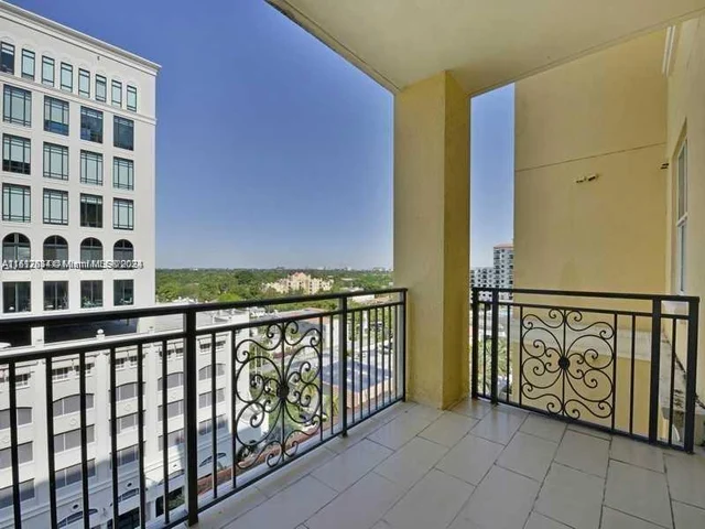 1607 Ponce De Leon Blvd # 8D, Coral Gables FL 33134