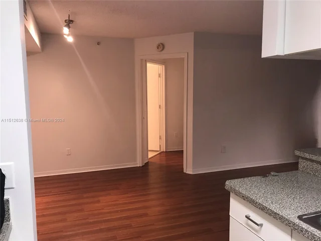 470 S Park Rd # 208, Hollywood FL 33021