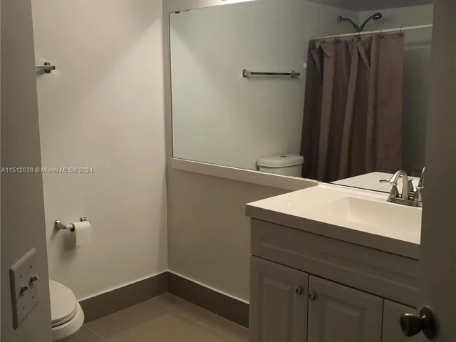 470 S Park Rd # 208, Hollywood FL 33021