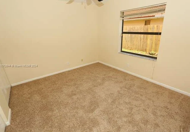 9312 Sun Pointe Dr, Boynton Beach FL 33437