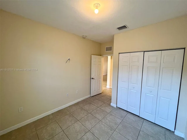 9341 SW 171st Ave # 9341, Miami FL 33196