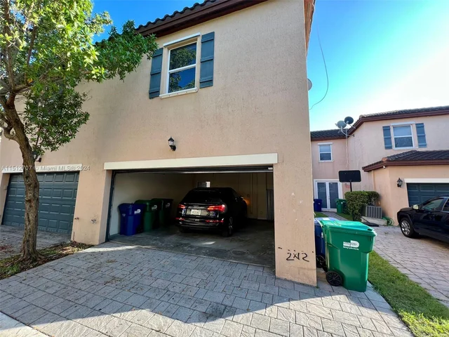 9341 SW 171st Ave # 9341, Miami FL 33196